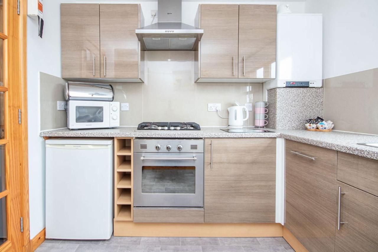 Innes Street Apartments อินเวอร์เนส ภายนอก รูปภาพ